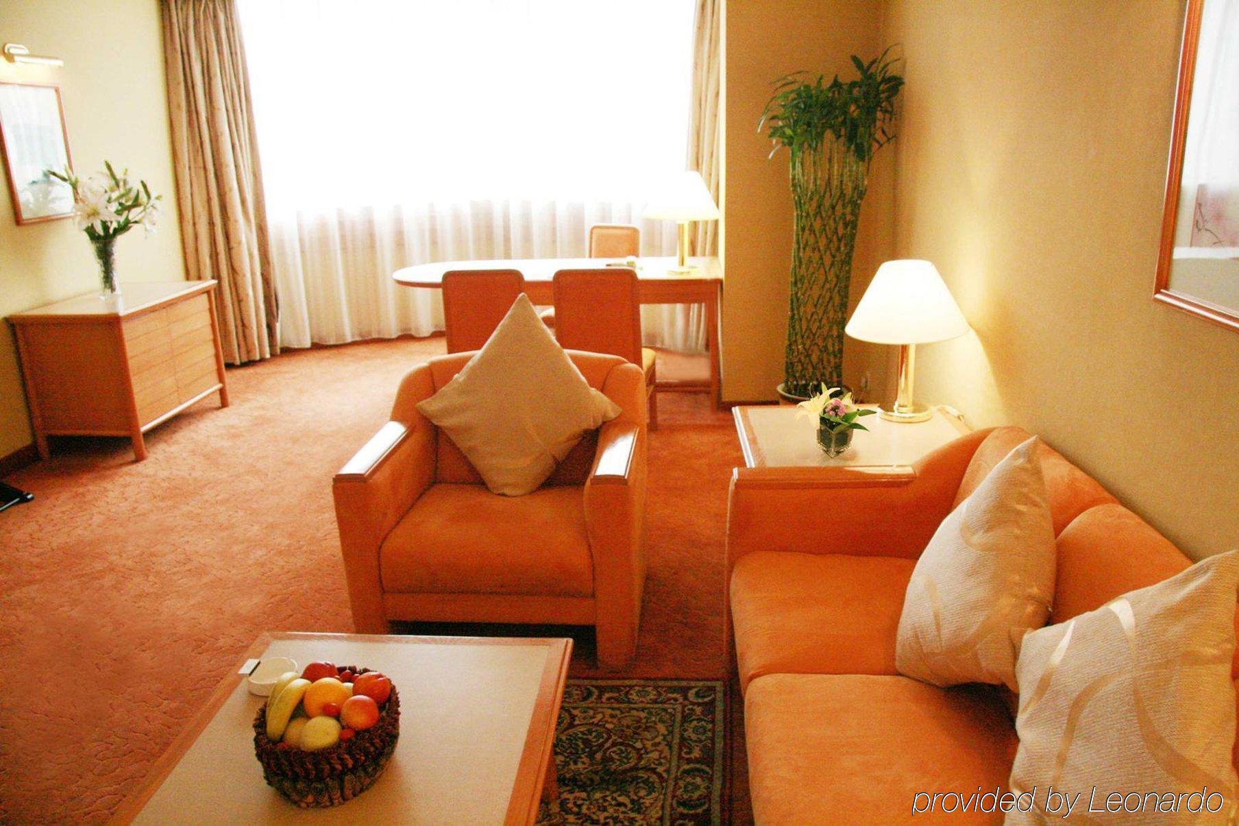 Gloria Plaza Shenyang Hotel Ruang foto